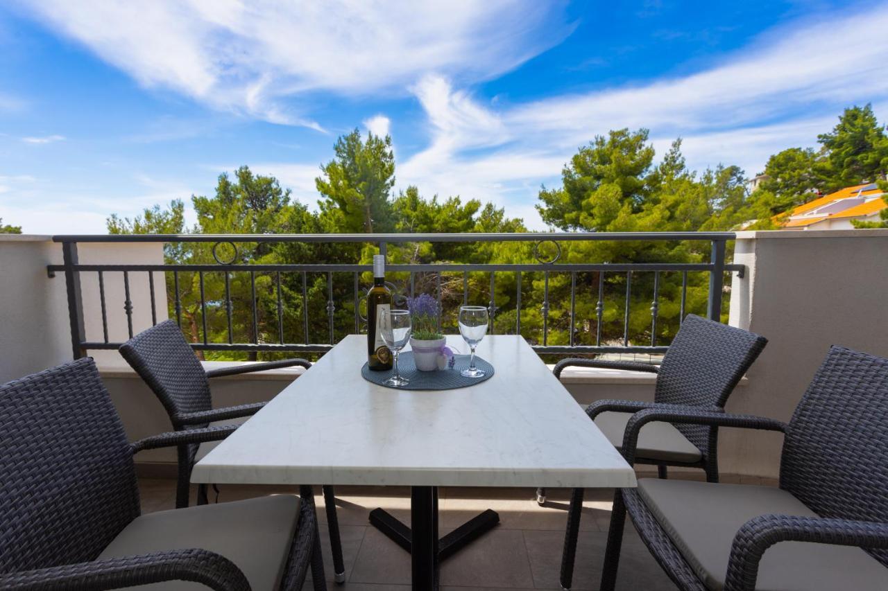 Apartments Vicin Brela Exterior foto